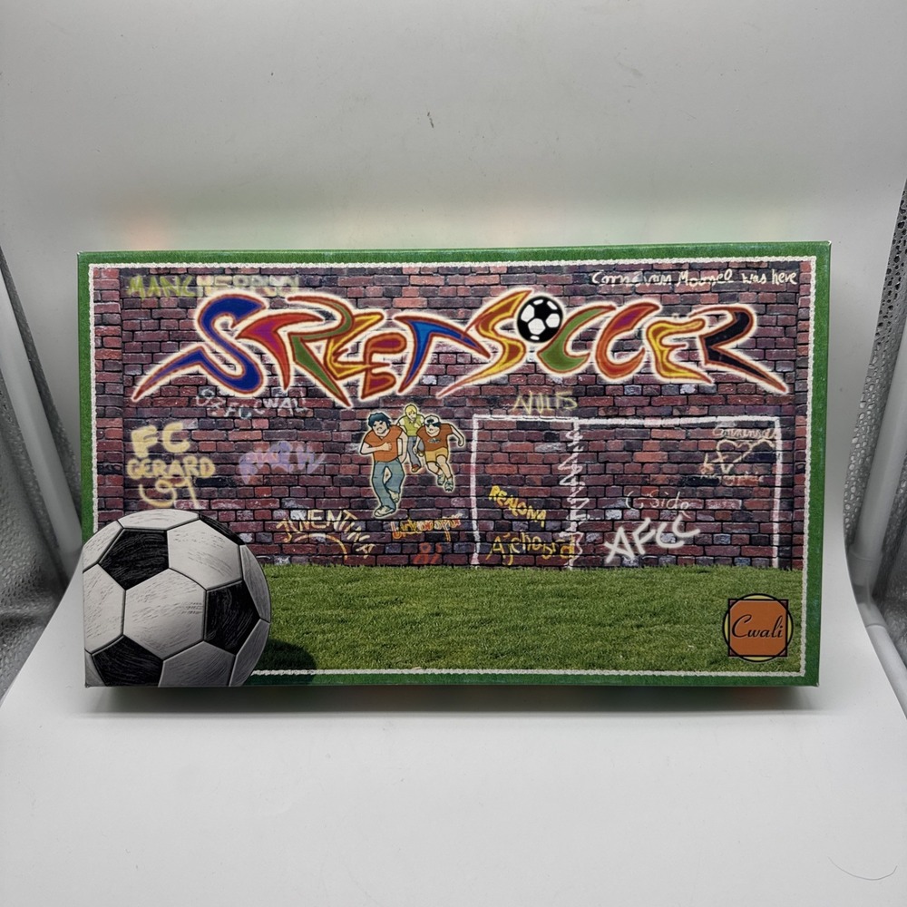 Street Soccer Board Game - 1005 Complete - Cwali English VERY RARE